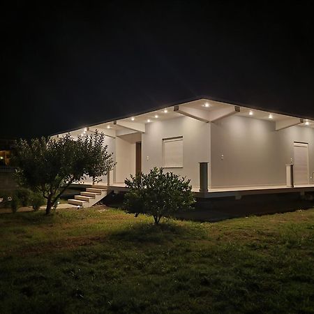 Villa Ndoni Berat Extérieur photo